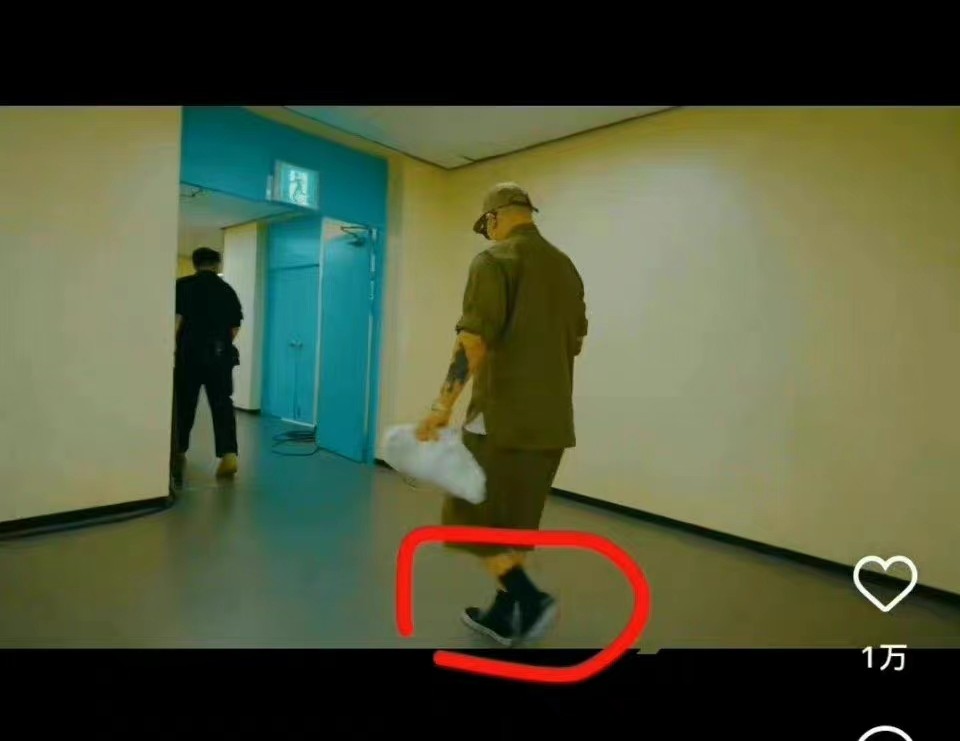 大s说具俊晔刷的汪小菲的卡,大s谈刷汪小菲的卡购物明细