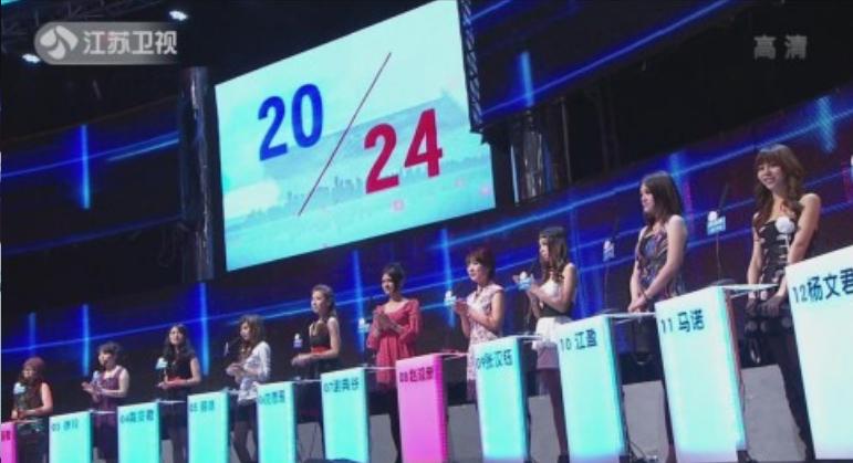 曾经只愿意“坐在宝马车里哭”的人，11年后开着法拉利来了