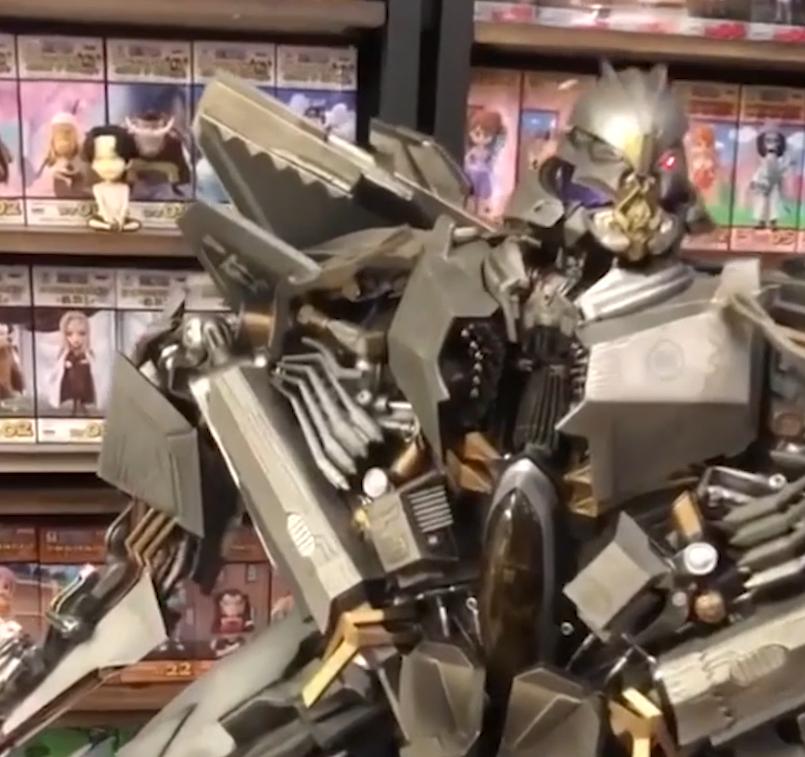 阳台哥买过多少手办,阳台哥500万买手办