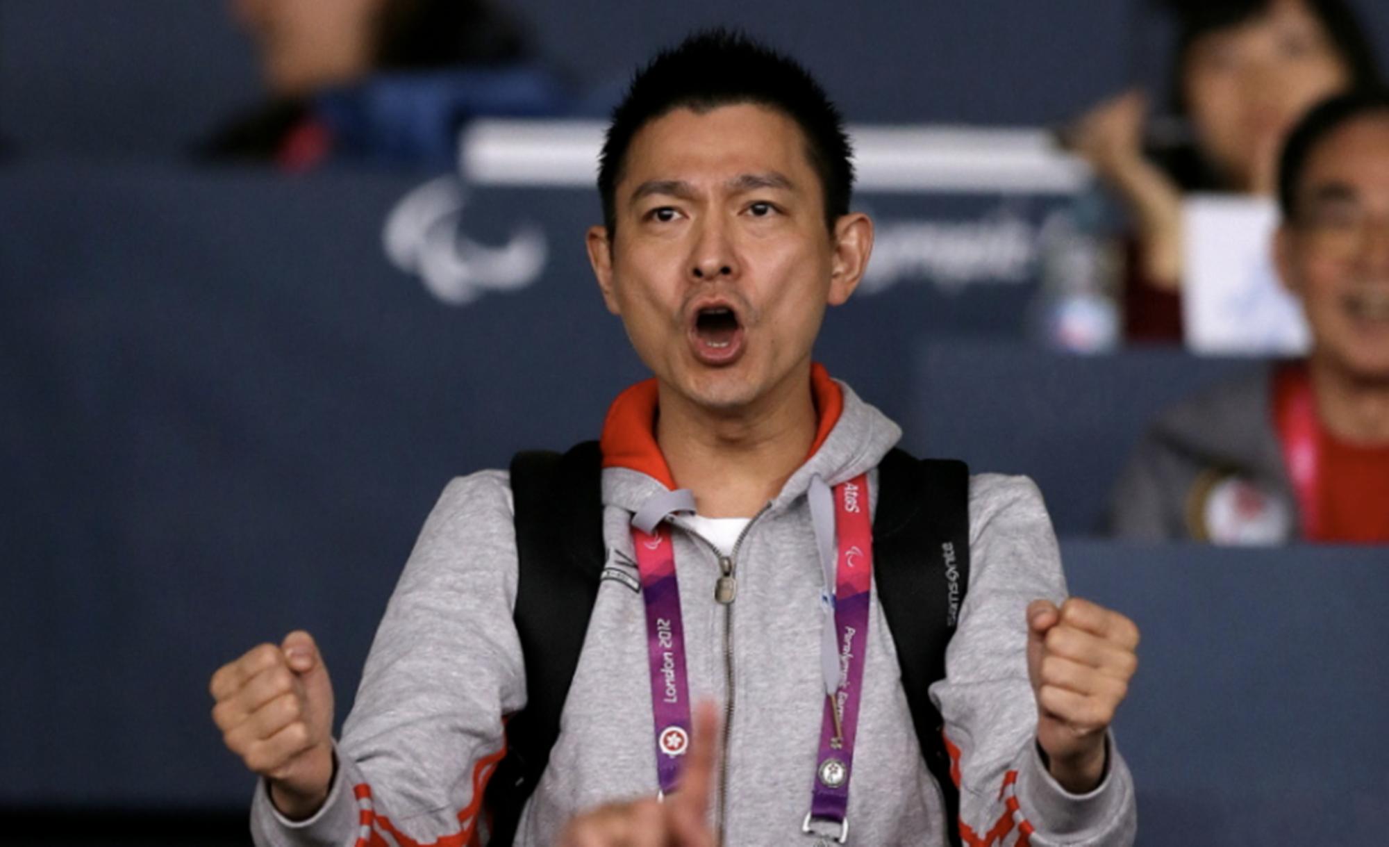 戳破了偶像天花板，刘德华的“信仰”，撕开了流量明星的遮羞布