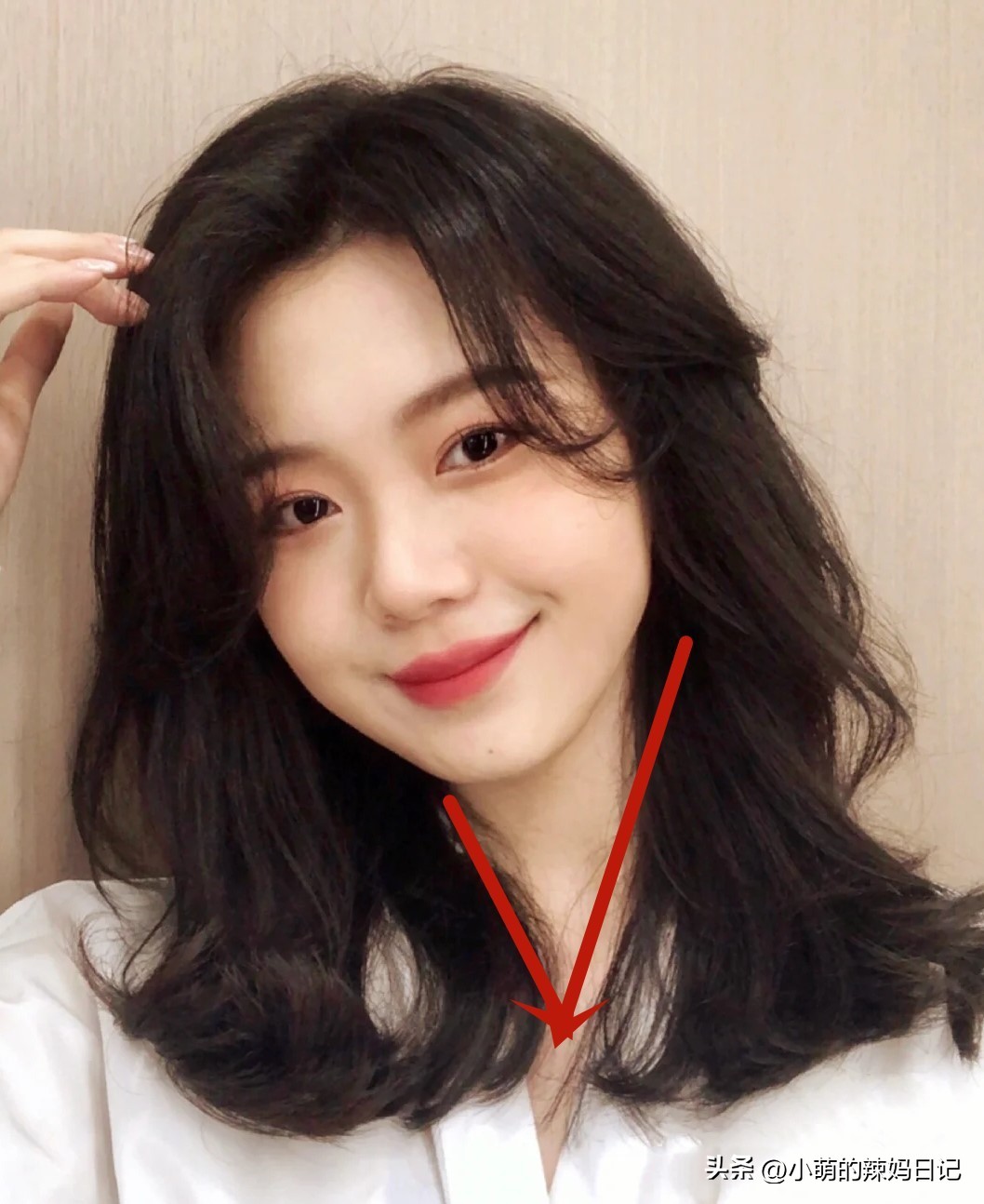 脸圆又大减龄适合什么发型,脸大脸圆的女生适合什么发型教程