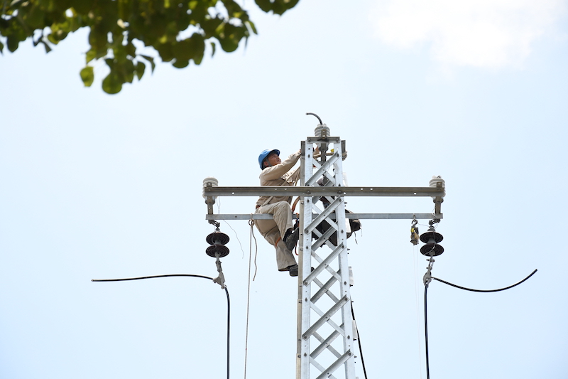 电网迎峰度夏保驾护航,电网迎峰度夏超高压建设工程竣工