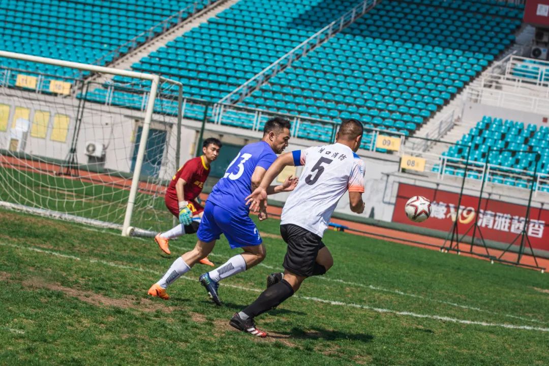 “蓝”骋绿茵“足”够精彩｜南京消防2023年“火焰蓝杯”五人制足球赛圆满落幕