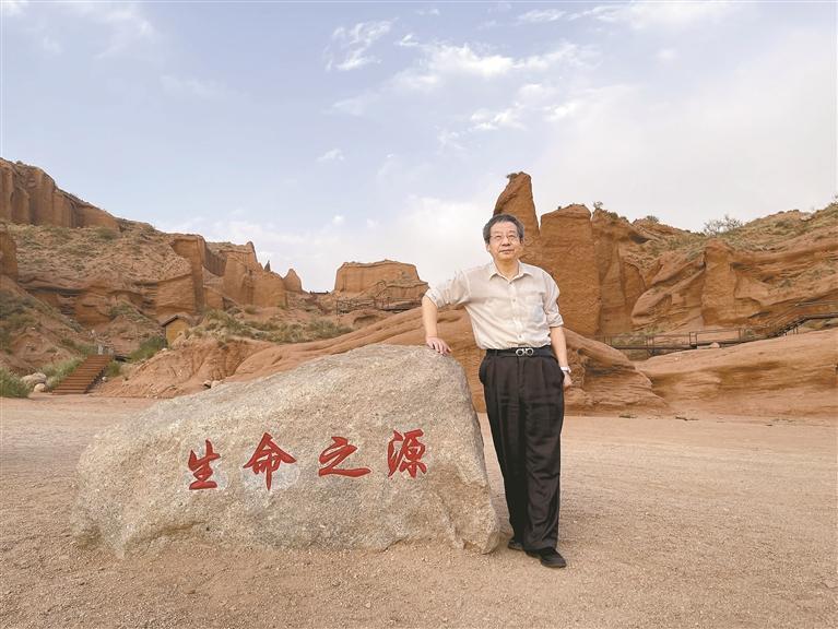 以高质量*党**建引领高质量发展——深圳市宝安区“薪火相传深调研*党**建辅导促跨越”专题研学活动专家观点摘编