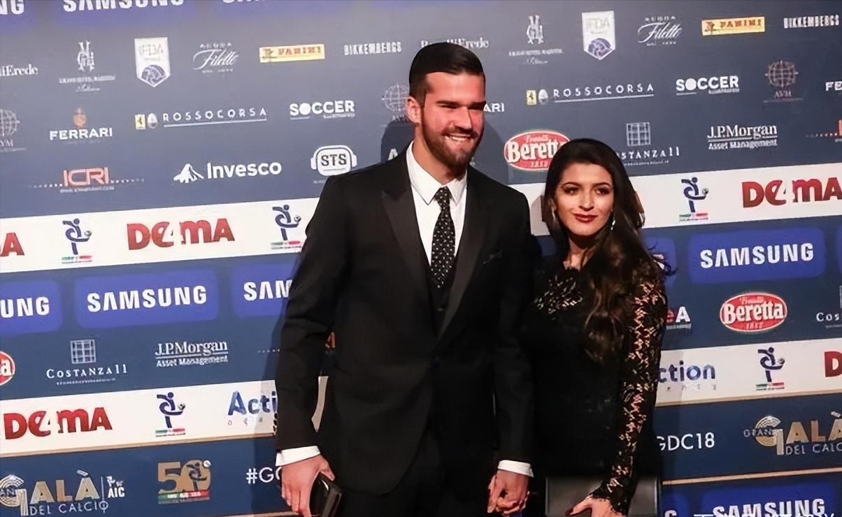 巴西足球太太团大比拼,巴西世界杯决赛德国太太团