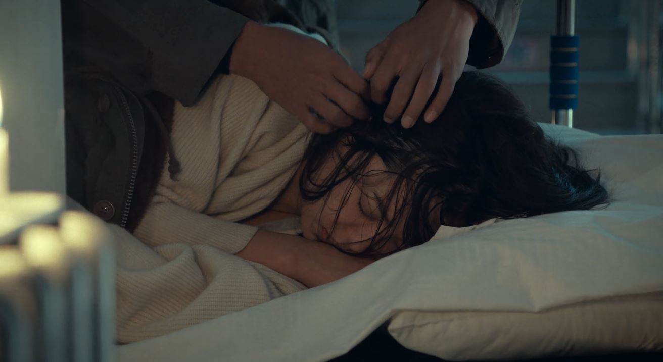 在《输赢》里让我们见识了真正成年人的爱情，我爱你撑不起过日子