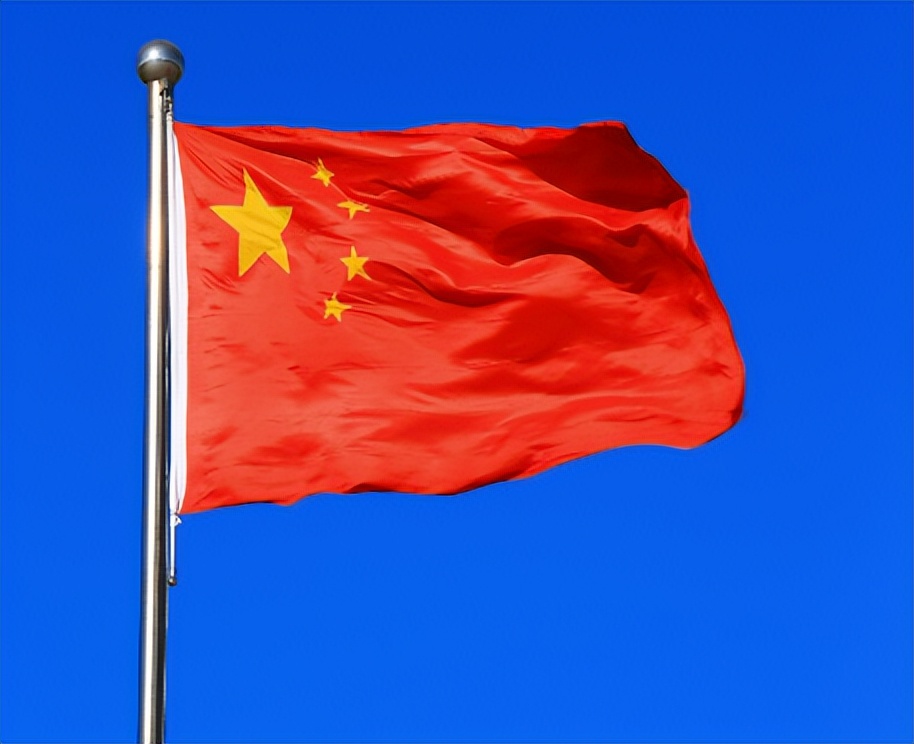 就在刚刚，中国新消息公布，中国重新接盘美债，缓和中美关系