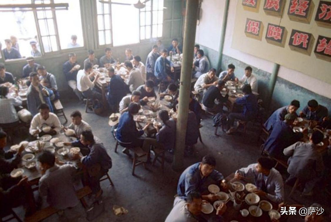 七十年代在饭店能吃些什么,70年代10块钱饭店能吃到什么