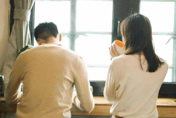 如何正确断联让男人更爱你,对付女人最好的办法断联