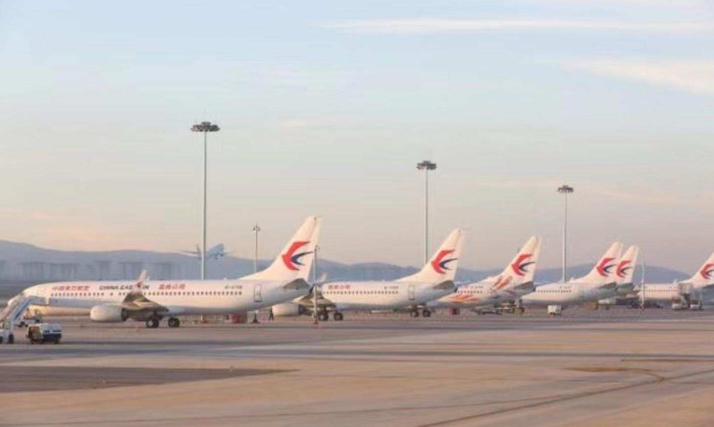 飞机失事为什么不让跳伞宁愿坠机,飞机失事真的能选择降落伞逃生吗