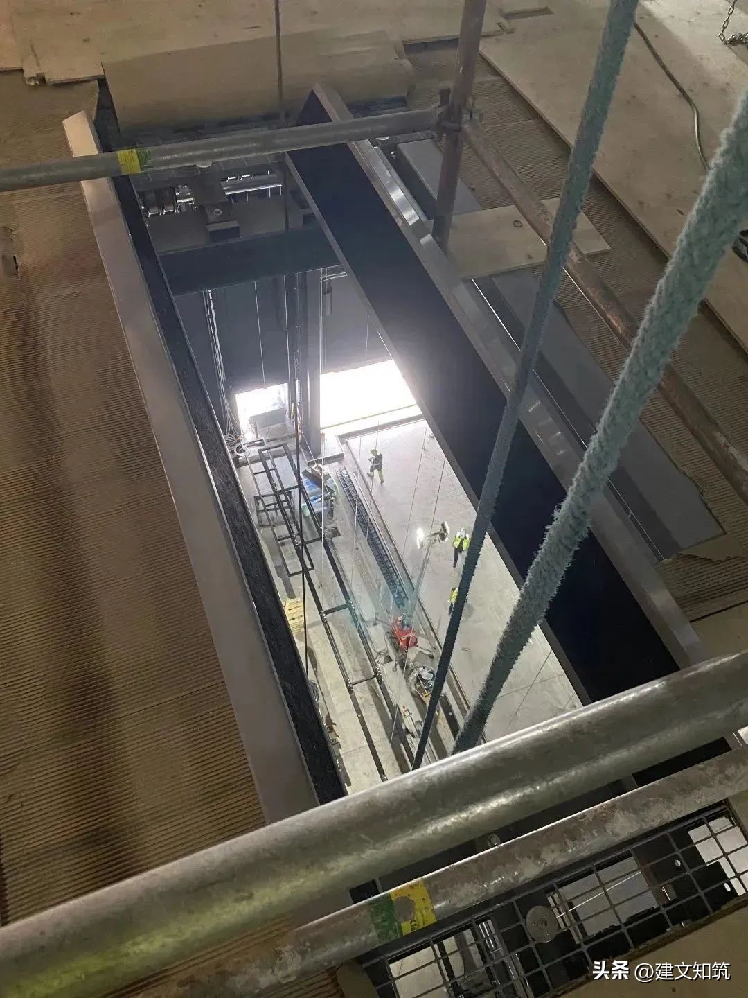 鑺叞璧皵杈涘熀鑸炶箞,鑺叞璧皵杈涘熀鏂囧寲寤虹瓚