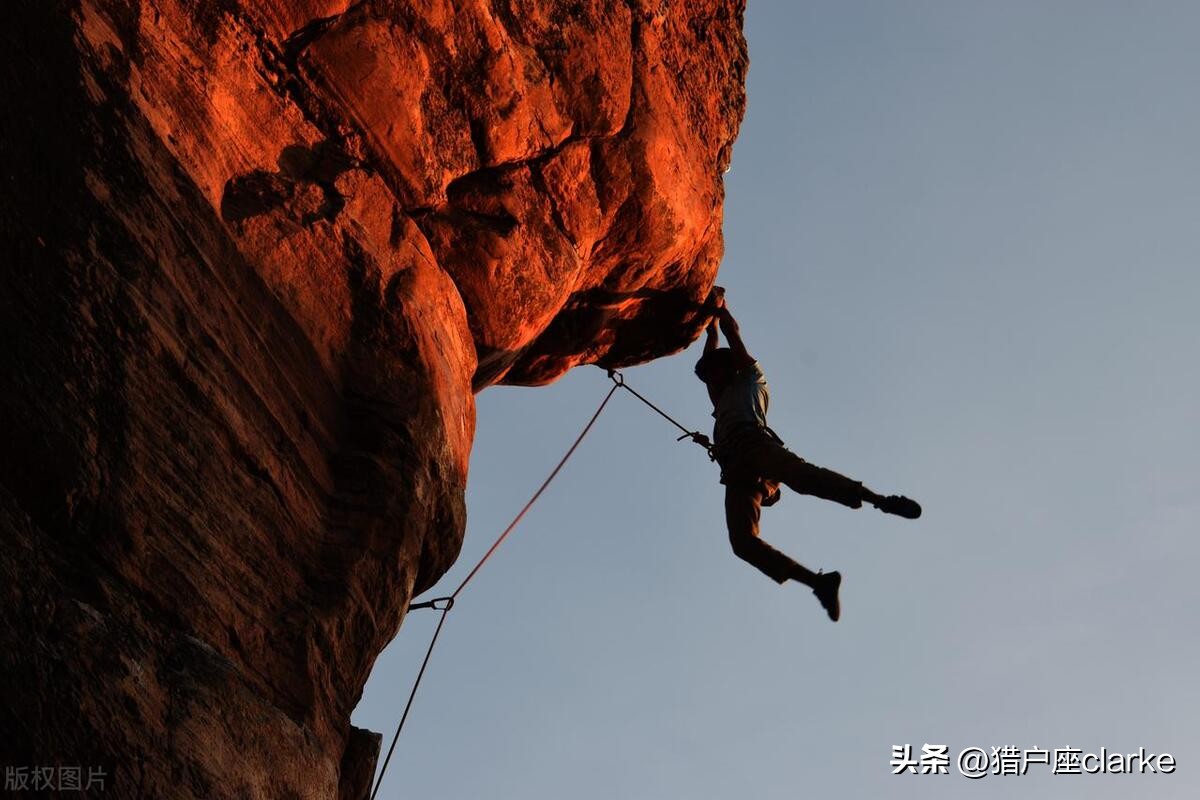 五种运动镜头的拍摄技巧,怎么拍出有力量感的动作
