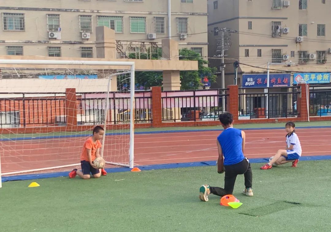 我们的校园,美丽的厦门何厝小学