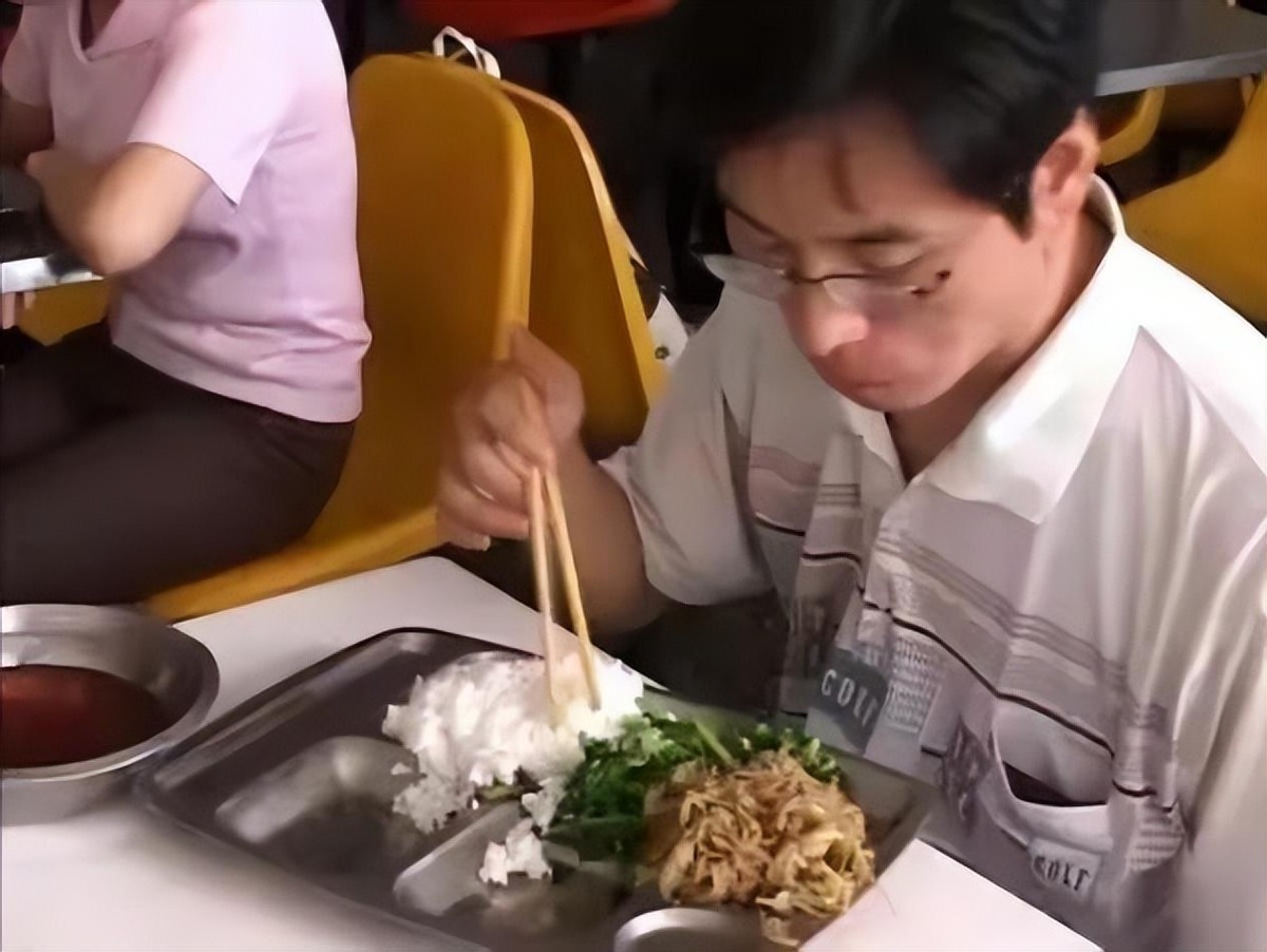 读书是穷人孩子最好的出路,读书改变穷人命运