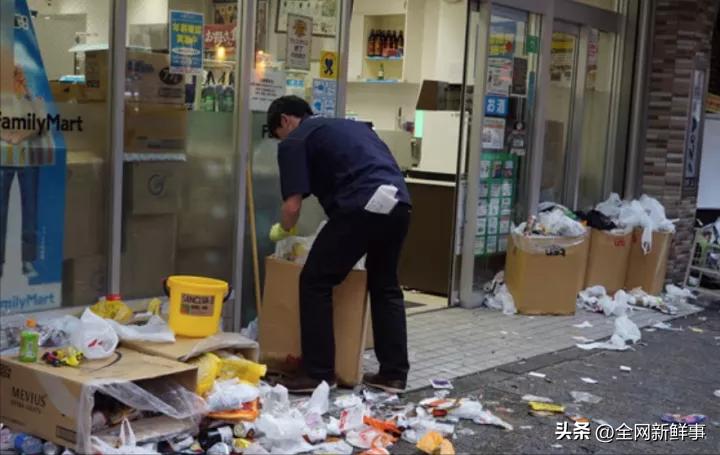 日本富豪怒斥日本足球迷「是令人恶心的奴性，只是自我满足」