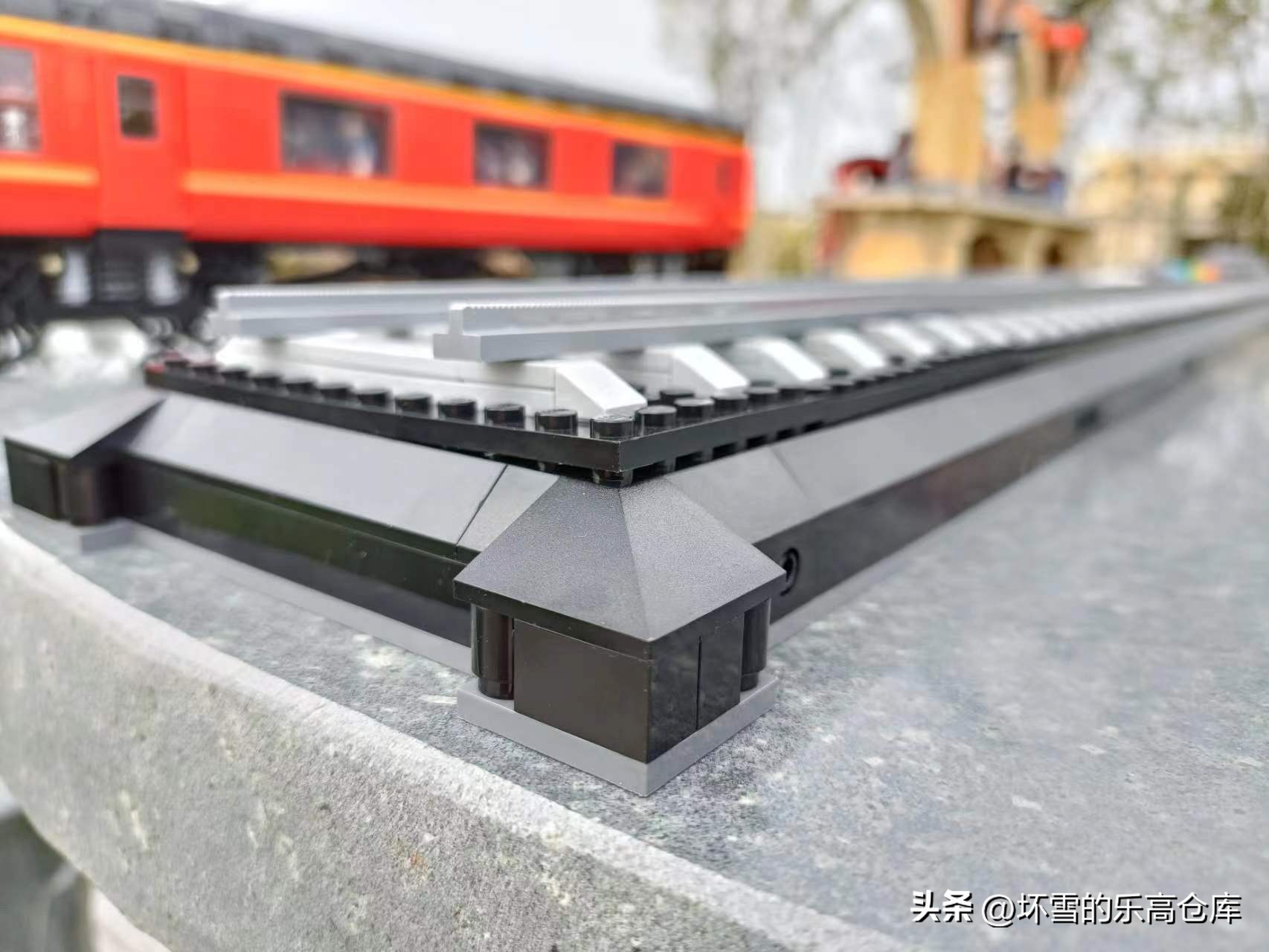 边看哈利波特，边拼乐高：爆肝试玩76405霍格沃茨特快