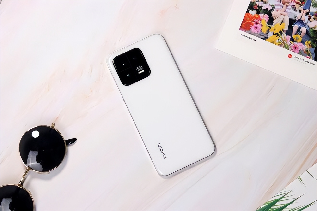 小米13售价2999值得买吗,小米13到底值不值得买