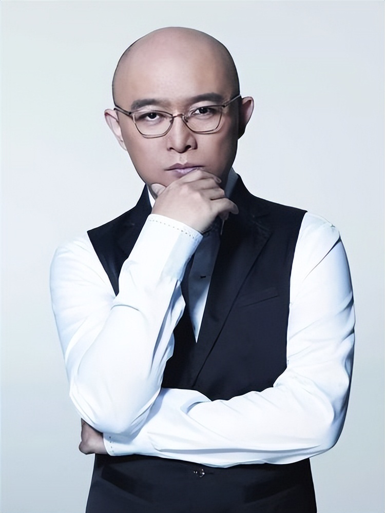 孟非主持人现状,孟非淡出主持界了吗