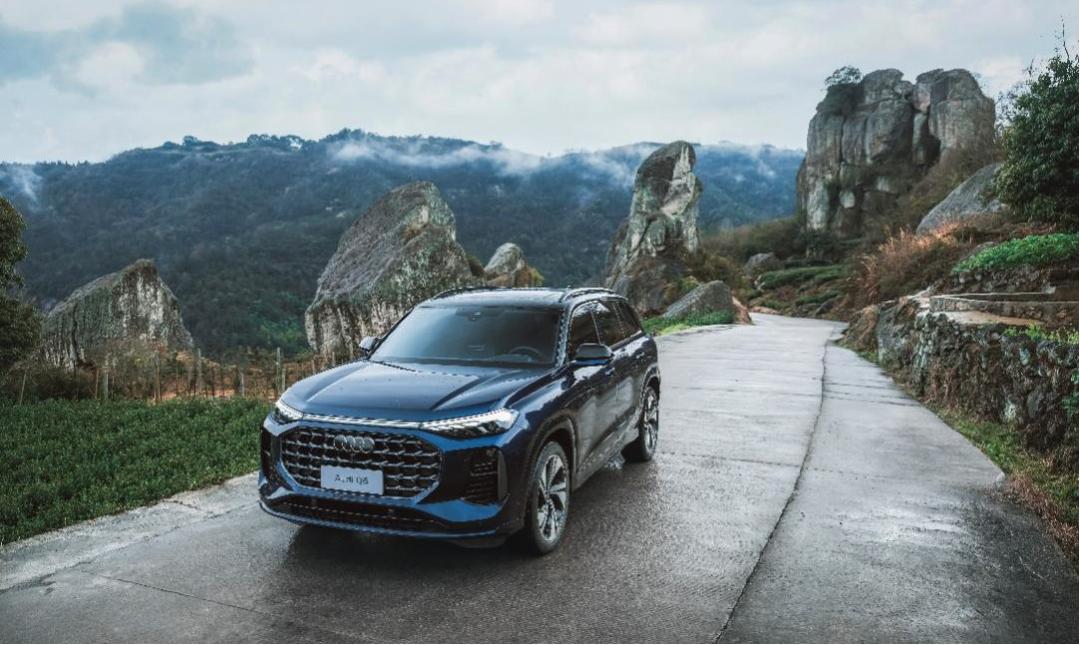 硬汉豪华全尺寸suv试驾上汽奥迪q6,全新奥迪q6试驾视频