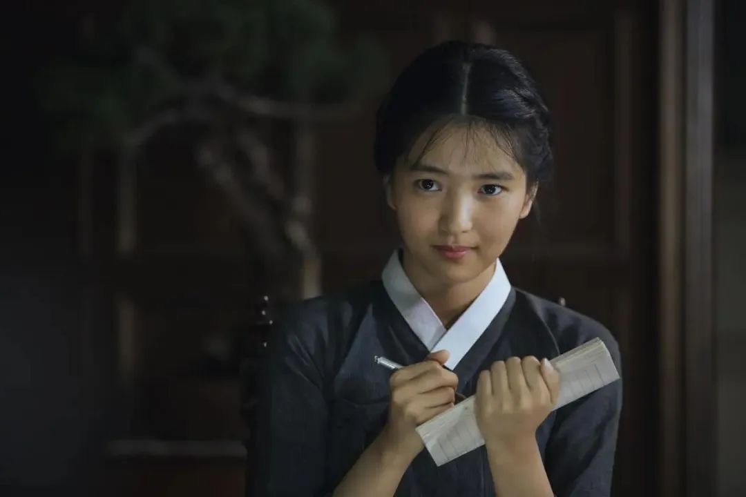 鍒樻旦瀛樼传寰槦,绱井鏄熷垬娴╁瓨