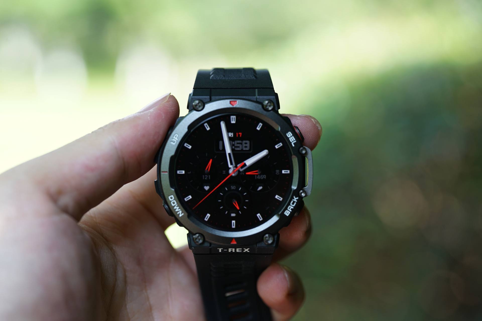 一千出头智能手表,带esim功能的智能手表续航最好的