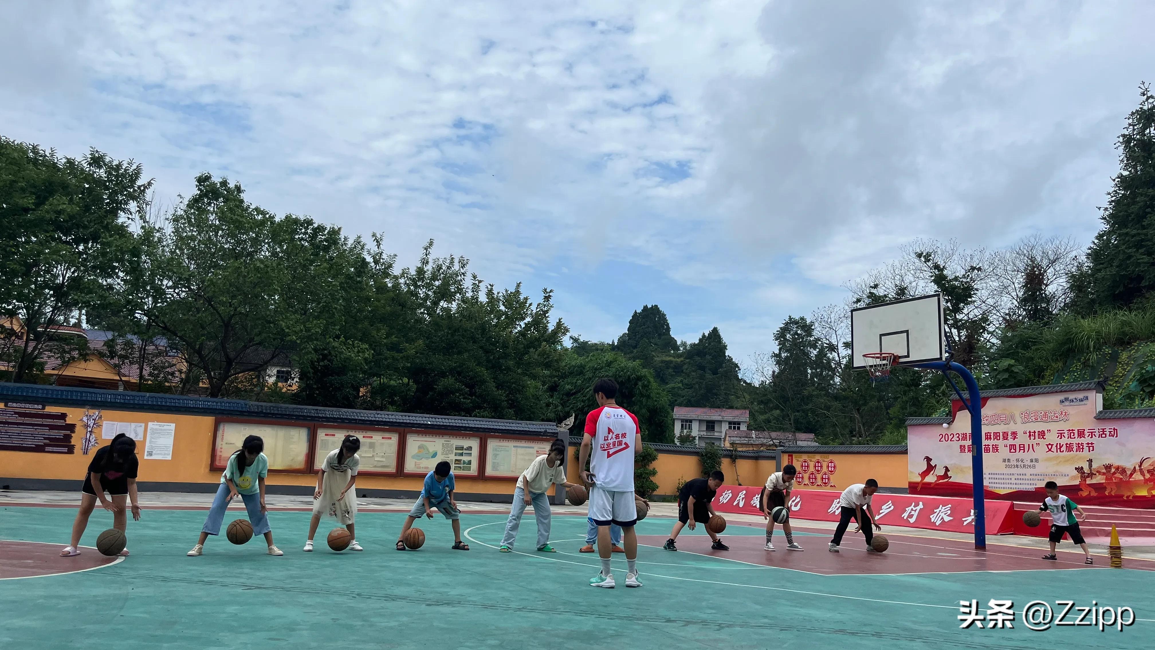 星火接力丹心筑梦讲的是什么,青春接力筑梦前行