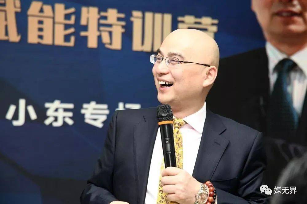 彭小东导师：社区道闸广告才是未来广告主真正的户外广告首选