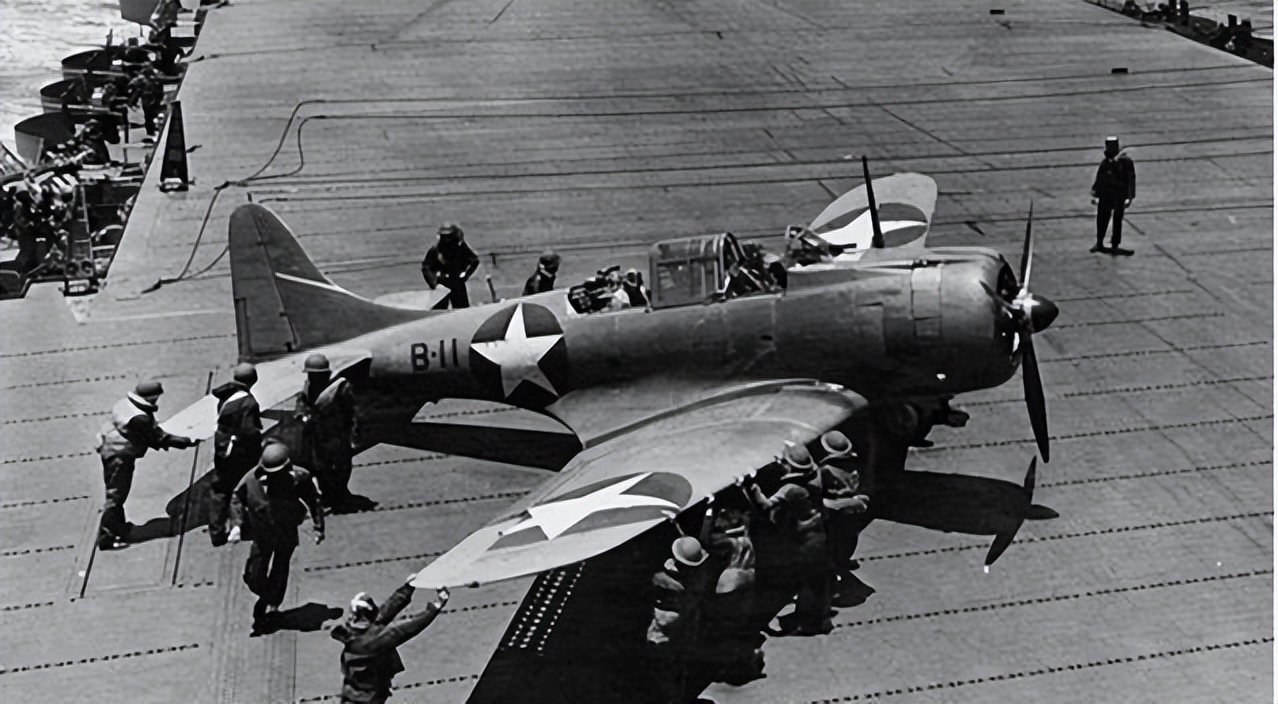 二战失败战斗机,日本二战雷电战斗机