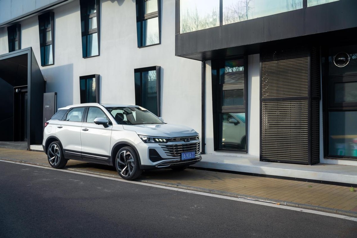 奔腾t7719款车主真实感受,21款奔腾t77车主真实感受