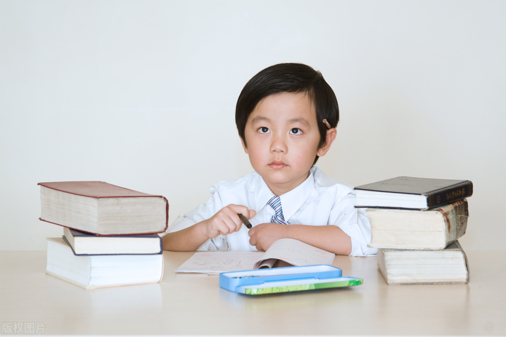 教育化解社会矛盾冲突,教与学教是矛盾的主要方面