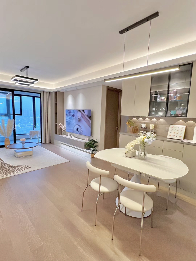 江苏夫妻“教科书式”的装修火了，全屋布置得干净又实用，超羡慕