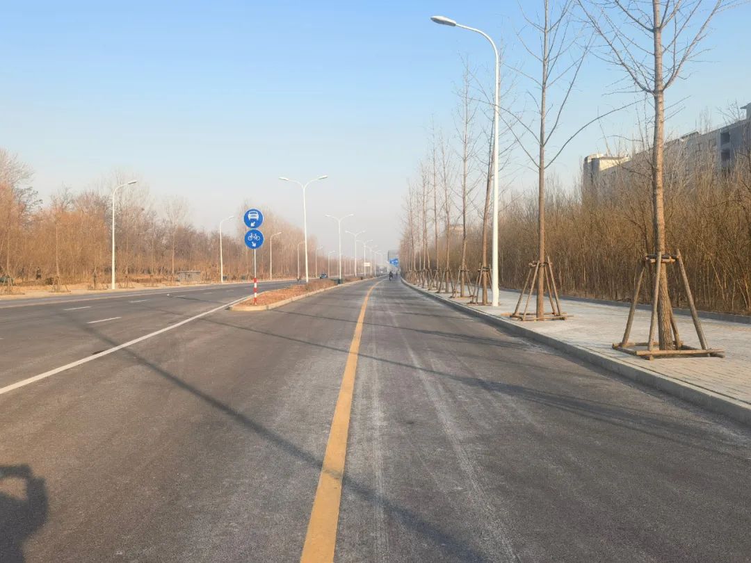 中央别墅区交通,中央活力区主干道通车