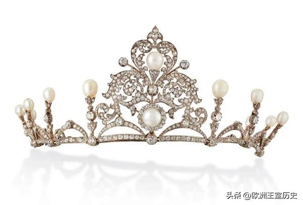 带你看遍世界顶级珠宝,珠宝篇带你云看贵族们的钻石王冠