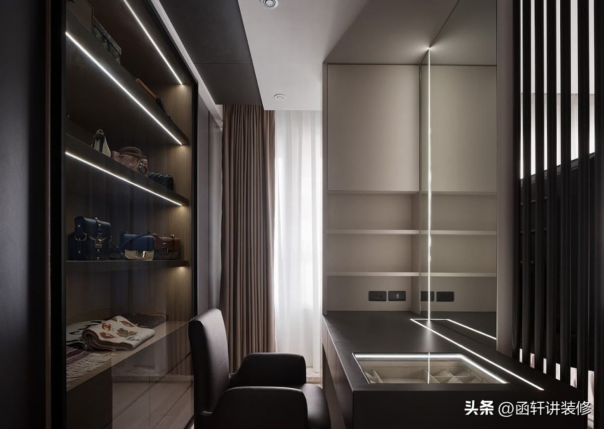 化妆台收纳省钱小技巧,化妆台的正确摆放方法