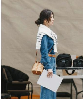 韩国女星近期着装精选,韩国女星暴露着装引争议