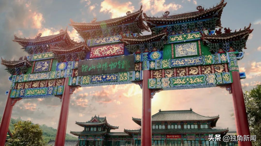 奥运冠军之城鞍山,鞍山获奥运冠军之城奖杯