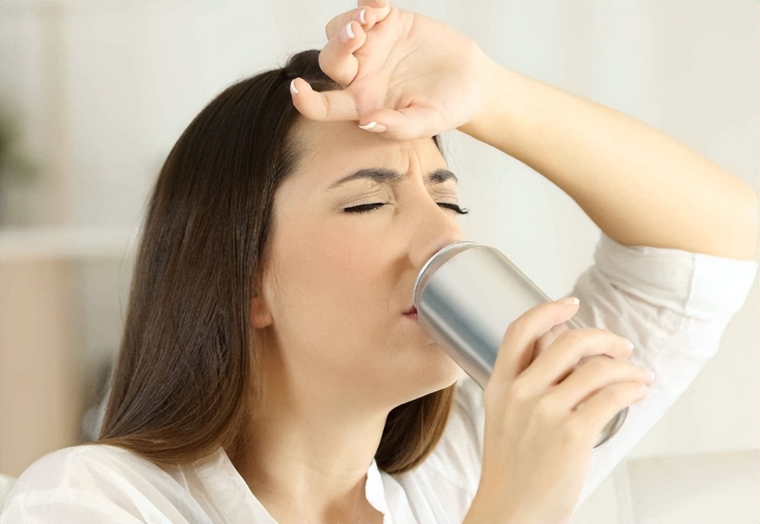 口干口苦有哪些疾病引起的,口干口苦要警惕四种疾病