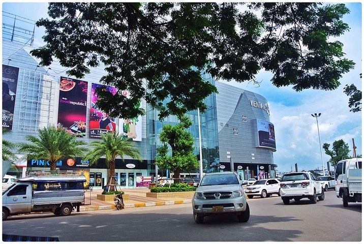 老挝有多少经商的中国人,老挝有10万湖南老乡吗