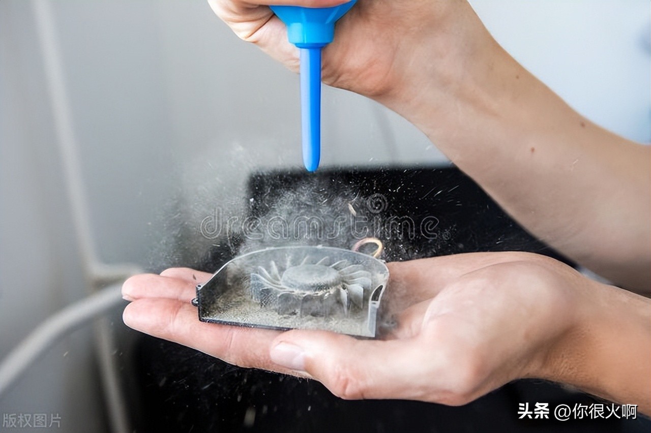 电脑机壳带电怎么回事,电脑机箱带电是怎么回事