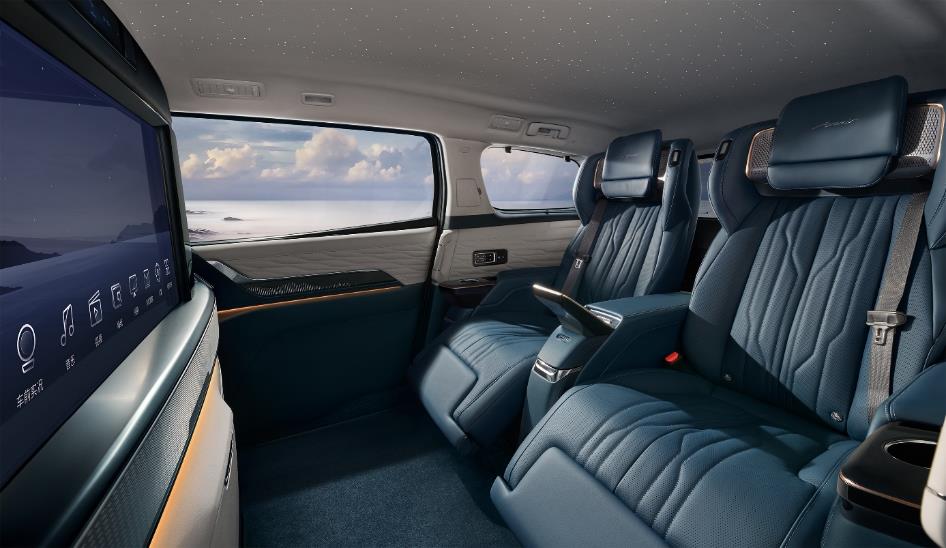 全新旗舰别克世纪century下线,别克世纪century六座版最新评测