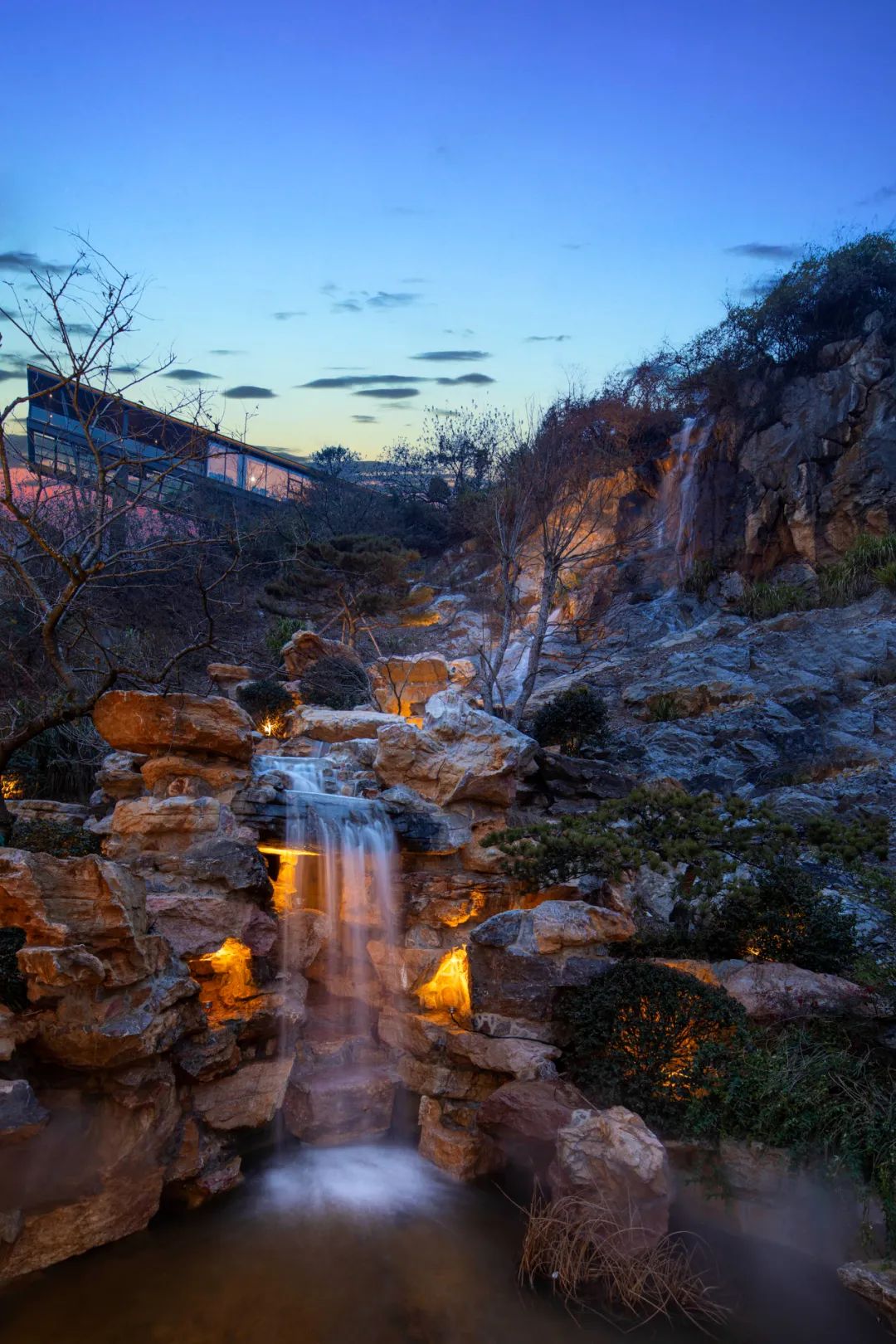 江苏宜兴悬崖酒店,宜兴市悬崖酒店