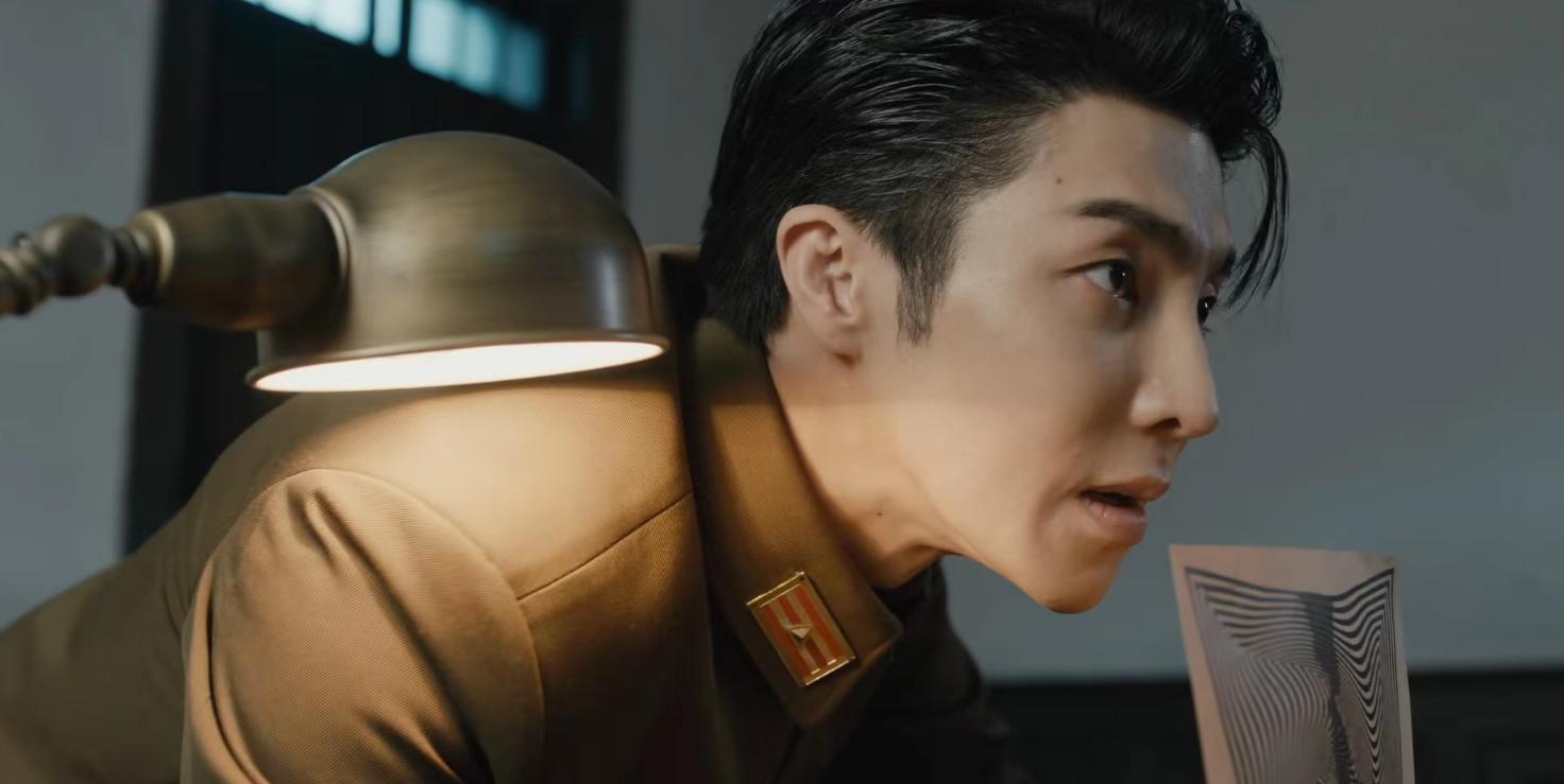 看了8集《薄冰》被“闪现”浅井光夫惊艳，出道12年的他是该火了