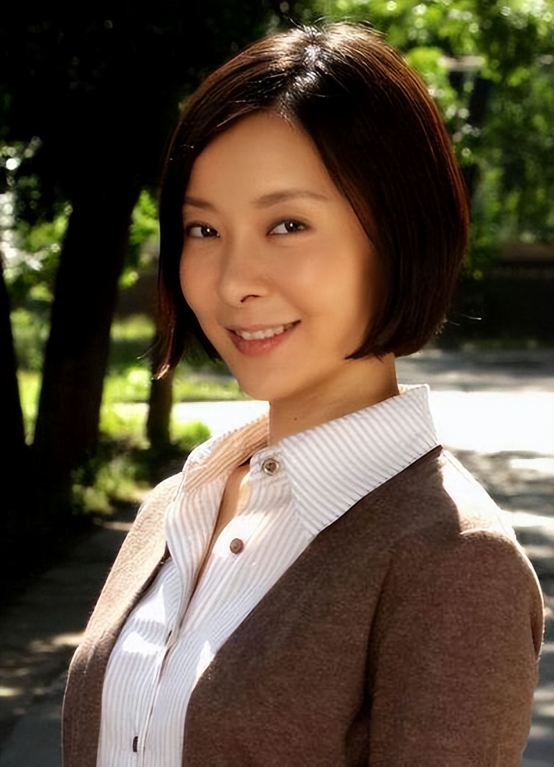 柯蓝的人生巅峰,柯蓝1994年工资