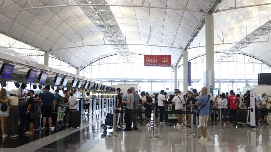 香港疫情通关,香港疫情回落