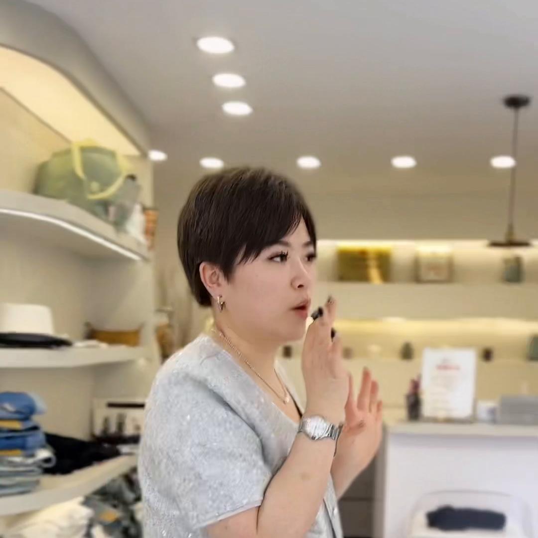 新手店铺选择什么产品比较好,现在实体店卖什么比较好的产品