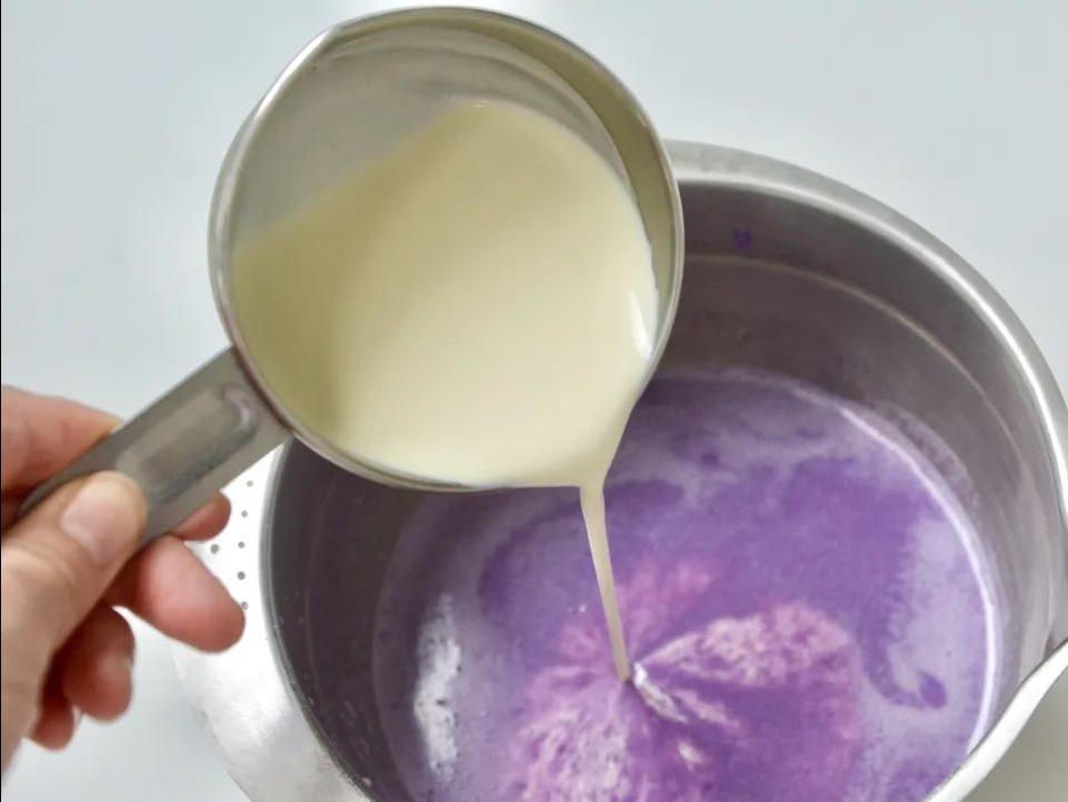 简单无需冷藏好吃的冰淇淋做法,最简单的冰淇淋不用打蛋器