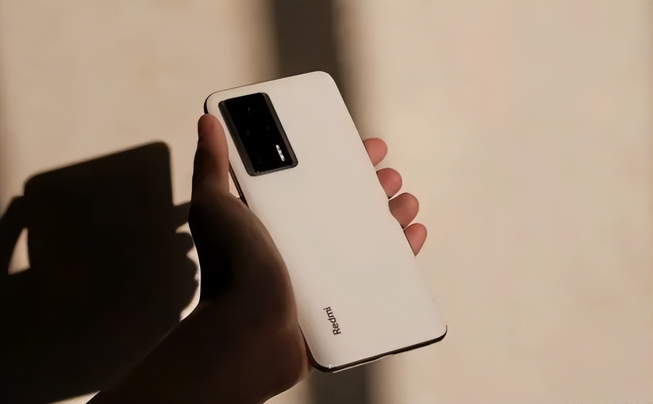 这三款新机哪个更值得入手,不想买新款手机推荐