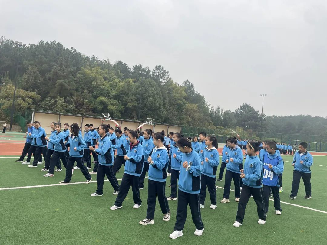 热血少年,百炼成钢!天府师一国防教育活动火热开展