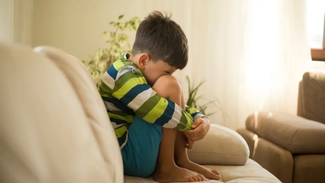 熊孩子多动症有哪些表现,3岁宝宝特别好动是多动症吗