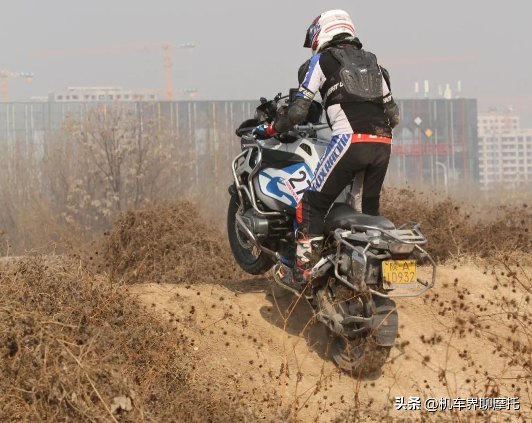 自由重生俱乐部图片,自由重生越野训练营